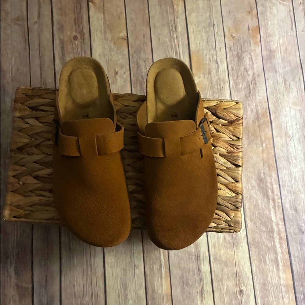 ❤️Emma New York Clogs❤️